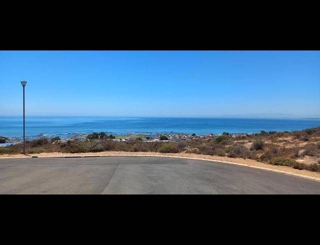 LAND FOR SALE IN ST HELENA VIEWS